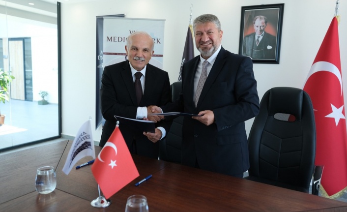 Mudanya Üniversitesi ile Medical Park Bursa arasında iş birliği anlaşması imzalandı