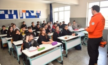 Yıldırım Belediyesi’nden deprem eğitimi